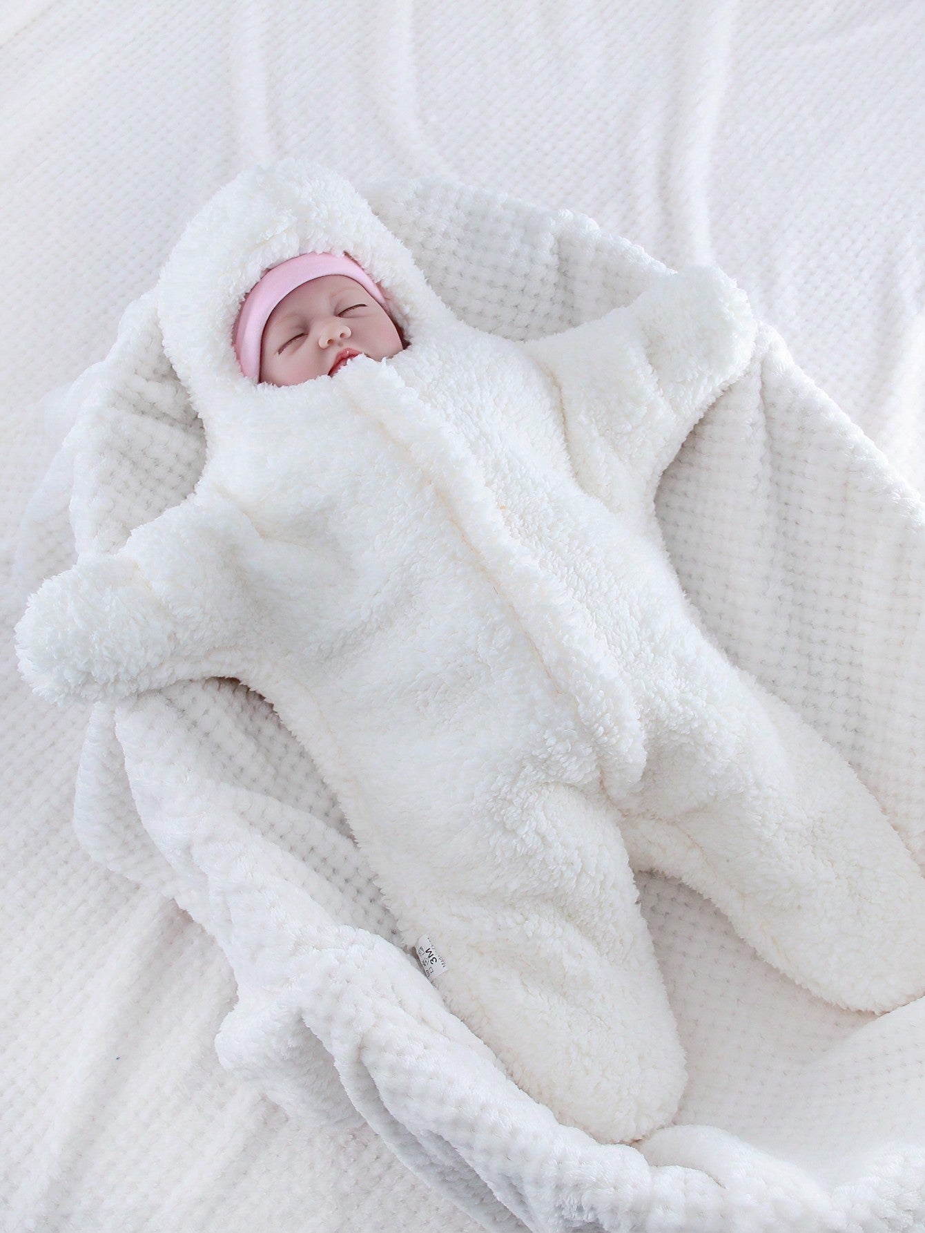 Thickened Winter Baby Sleeping Bag With Star Shape And Faux Lamb Fleece Surface, Solid Color, 1pc