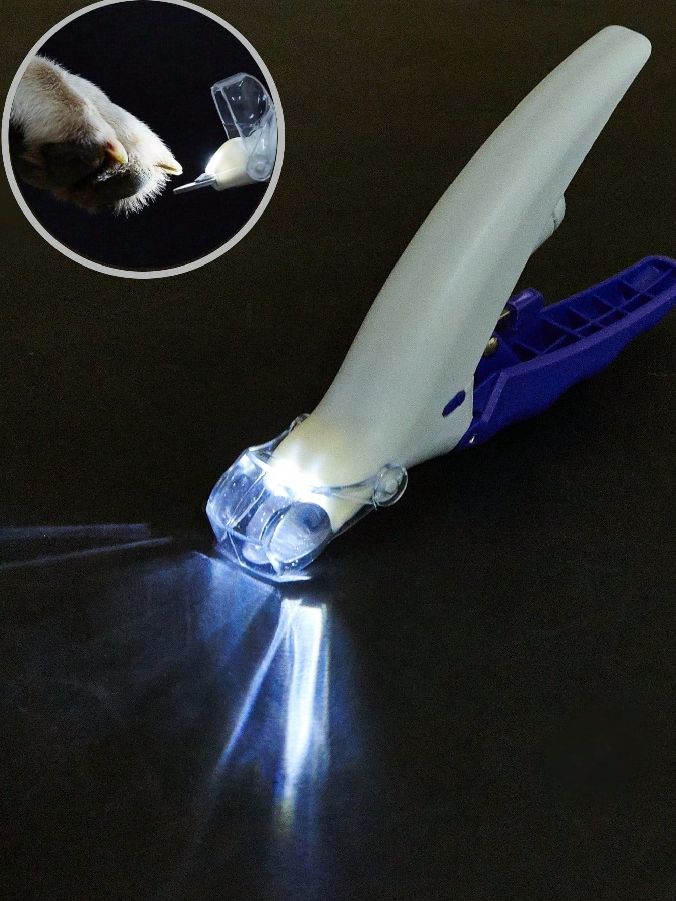 1pc LED 5X Magnification Pet Nail Clipper