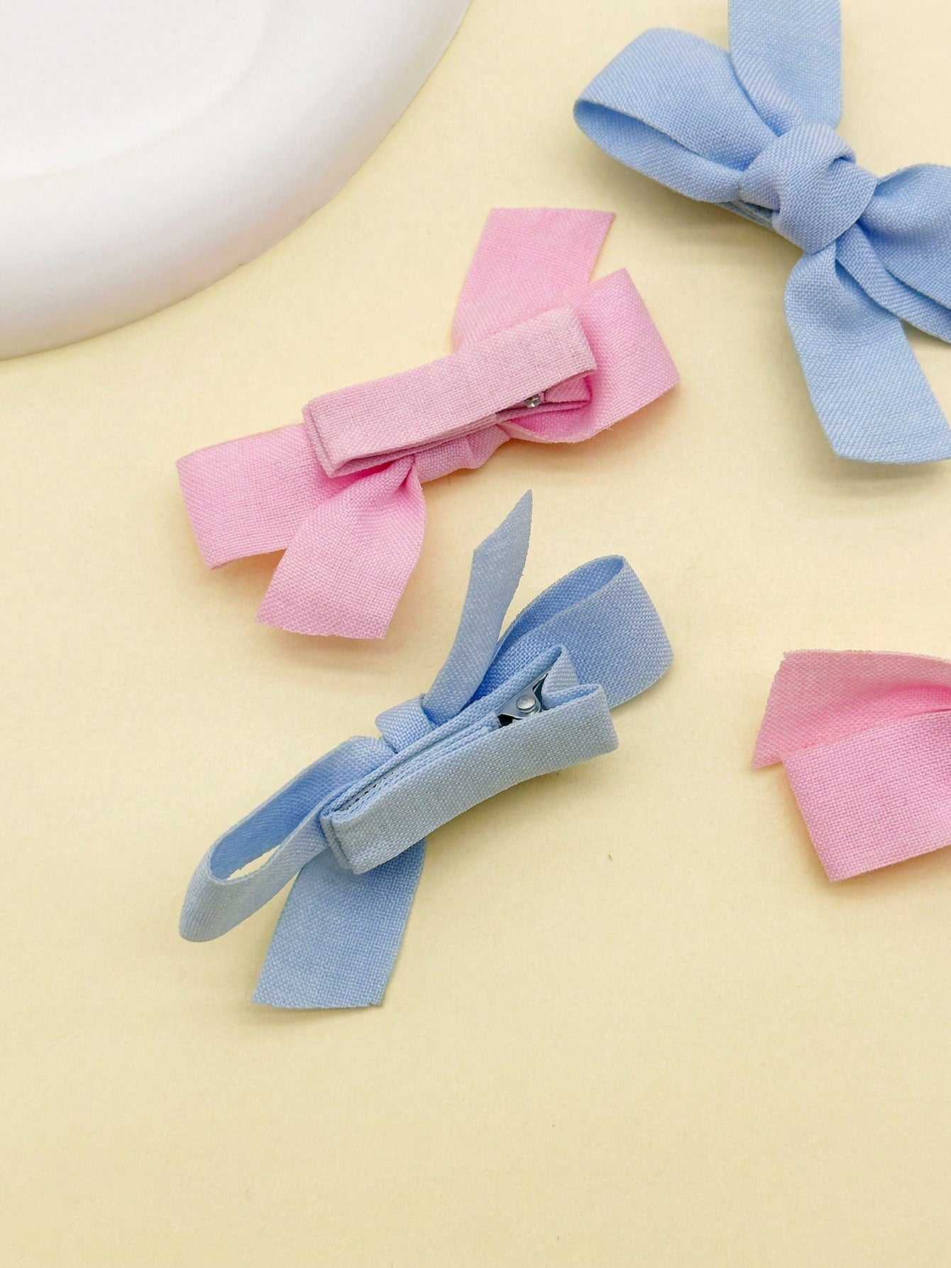 4pcs Baby Hair Clip Set, Beige Butterfly & Linen Pattern, Suitable For Daily Use